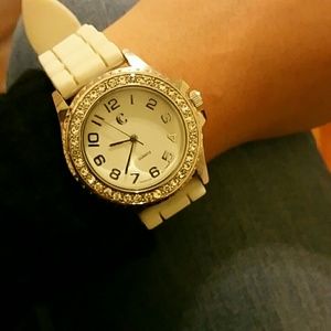 Charming Charlie Watch